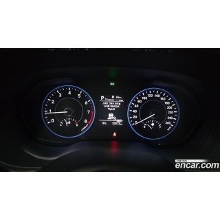 566121