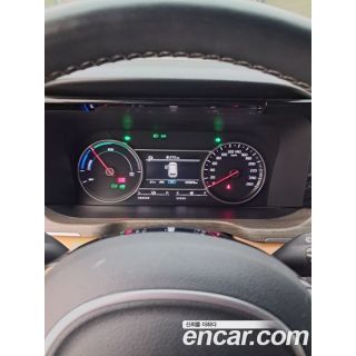 767304
