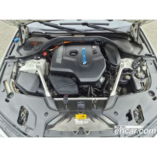683257