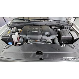 768738