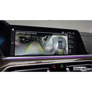 811041