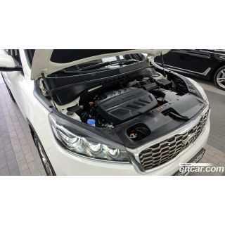 340946