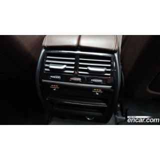 991569
