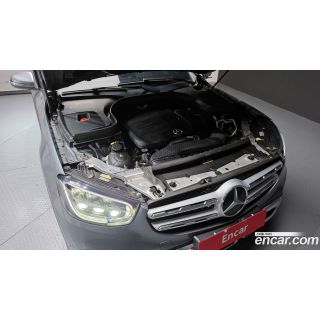 272701