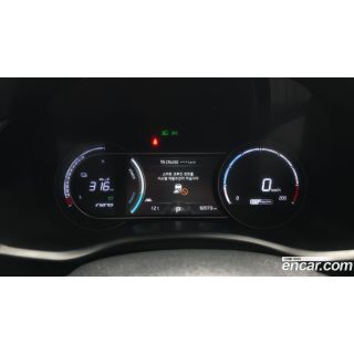 527627