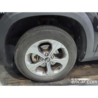 570379