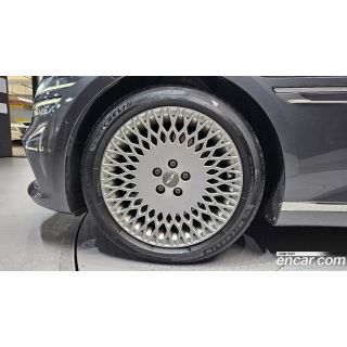 747071