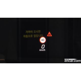 303826