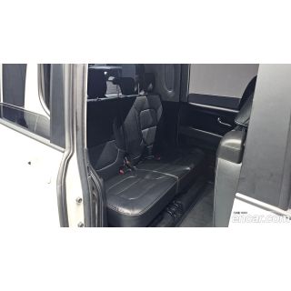 521745