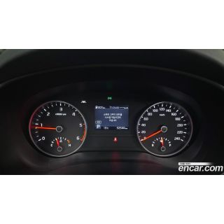 982084