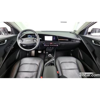 300067