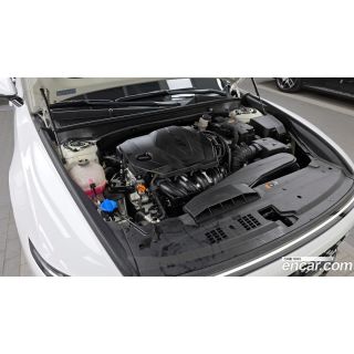 897041