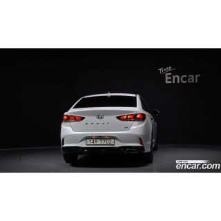 496723