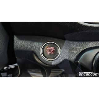 888031