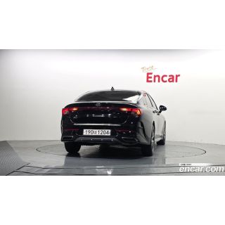 886010