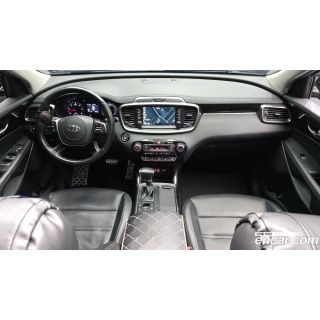 872521