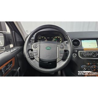 897100