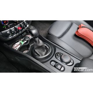427225