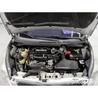 352457