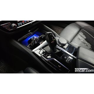 575831