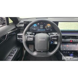 983628