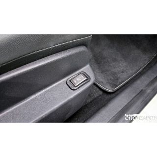 301646