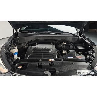 587156