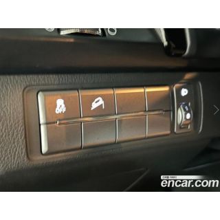 472687