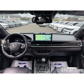 595743