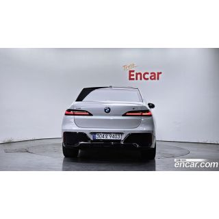 579017