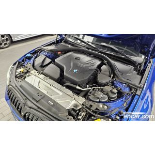 562524