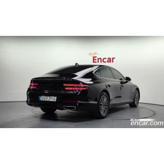 616797