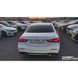 830076