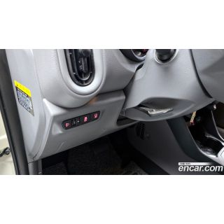 572029