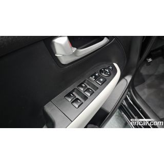 892270