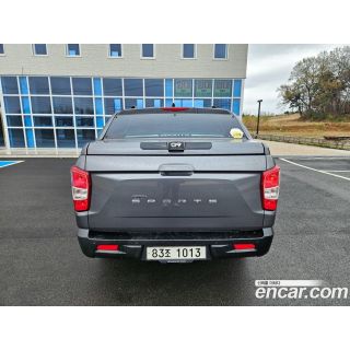 981820