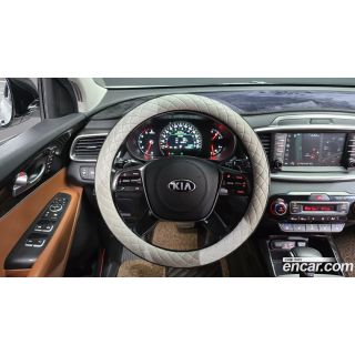 923748