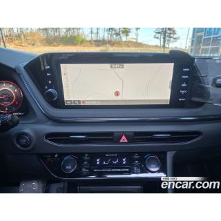 813573