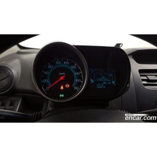 870808