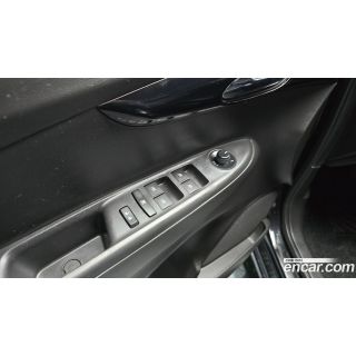 325477