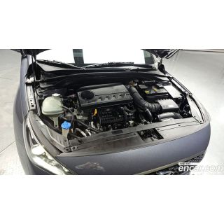 231689