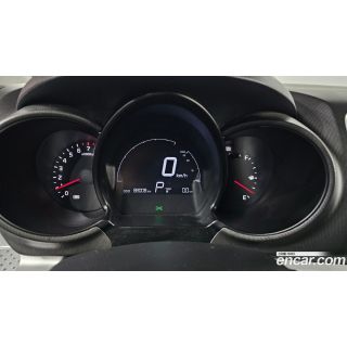 821087