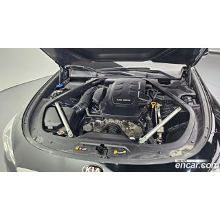 897735