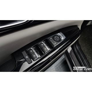 787577