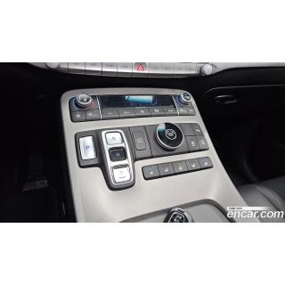 979762