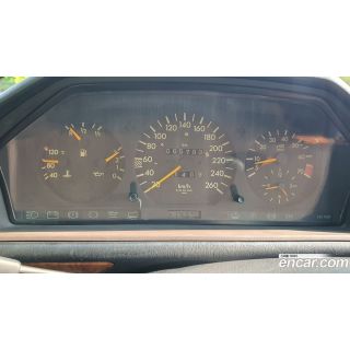 367706