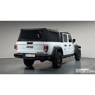 951387