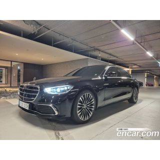 473649