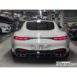878052