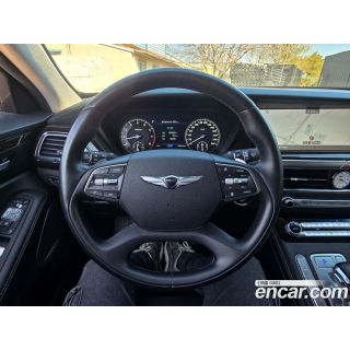943226